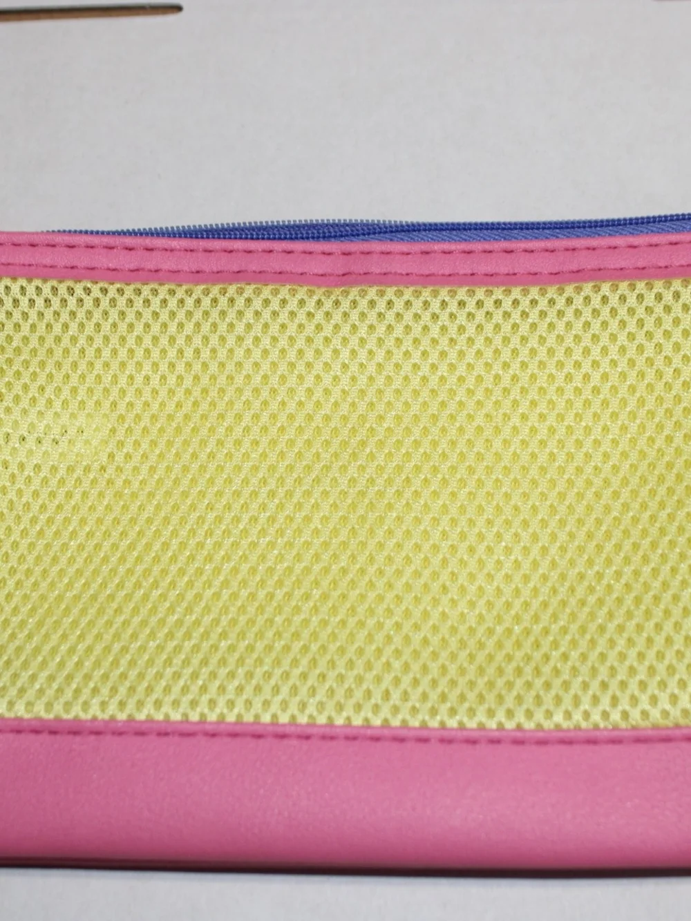 Ipsy Makeup Cosmetic Travel Bags, Lot of 8 Assorted Colors and Styles.